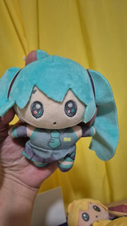 hatsune miku9 - Hatsune Miku Merch